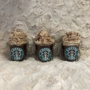 One coffee scented candle